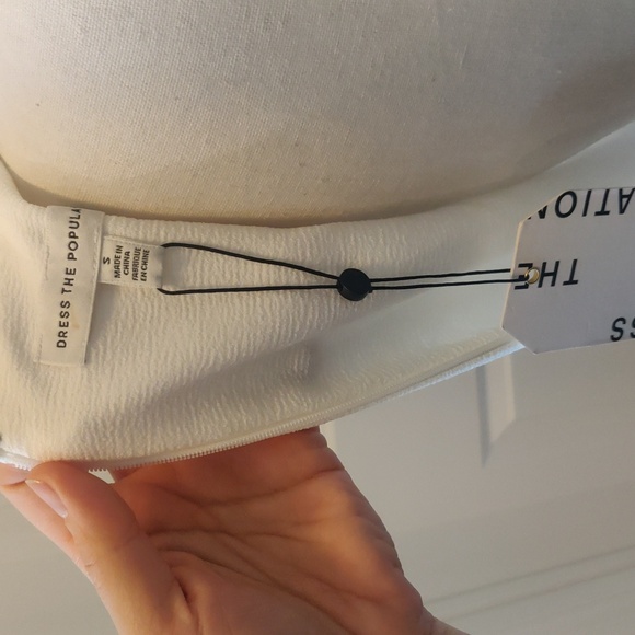 Dress The Population Catalina Fit & Flare V-Neck Sleeveless Crepe Dress White S - Picture 12 of 16